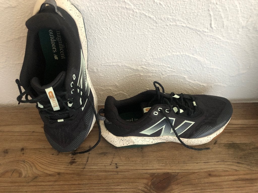 New Balance sneakers 45,5, Ophalen, Zo goed als nieuw, Sneakers