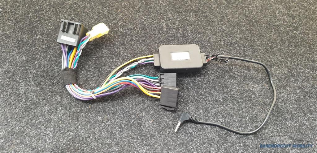 Connects2 stuurwielbediening Renault Pioneer Update list, Auto-onderdelen, Elektronica en Kabels, Renault, Gebruikt