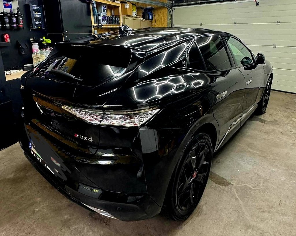 DS Automobiles DS 4 DS 4 1.5 BlueHDi Performance Line +, Cuir, Achat, Entretenue par le concessionnaire, Noir