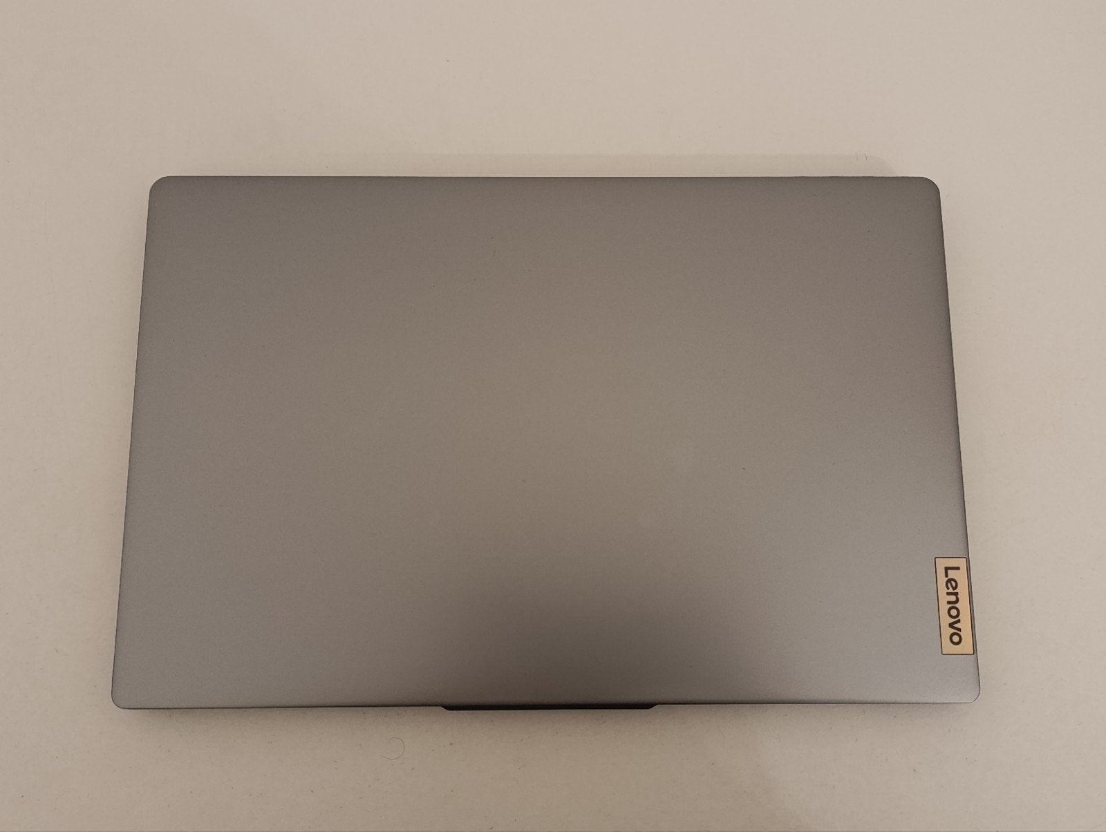 Lenovo IdeaPad Slim 3 2024 | Ryzen 3 7320U, Computers en Software, 15 inch, 8 GB, Zo goed als nieuw, SSD