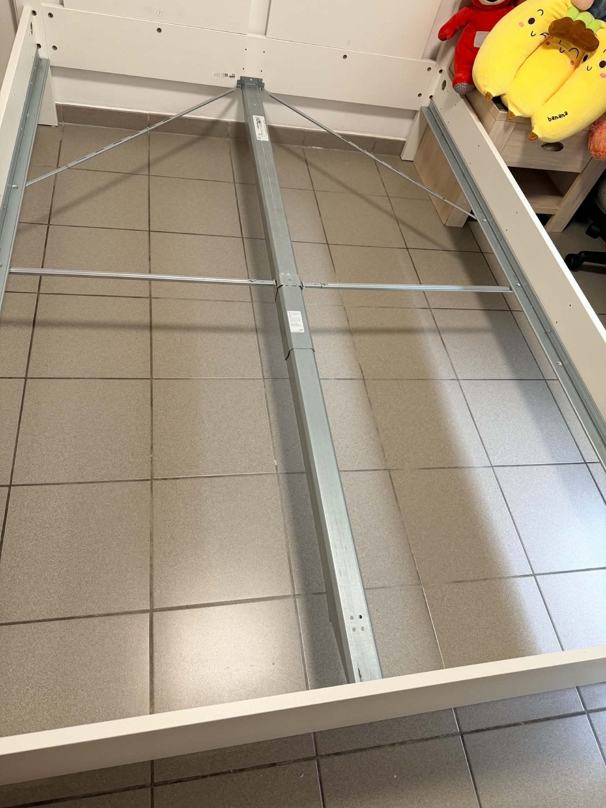 Lit 2 personnes tres bonne etat, 140 cm, Enlèvement, Utilisé, 200 cm