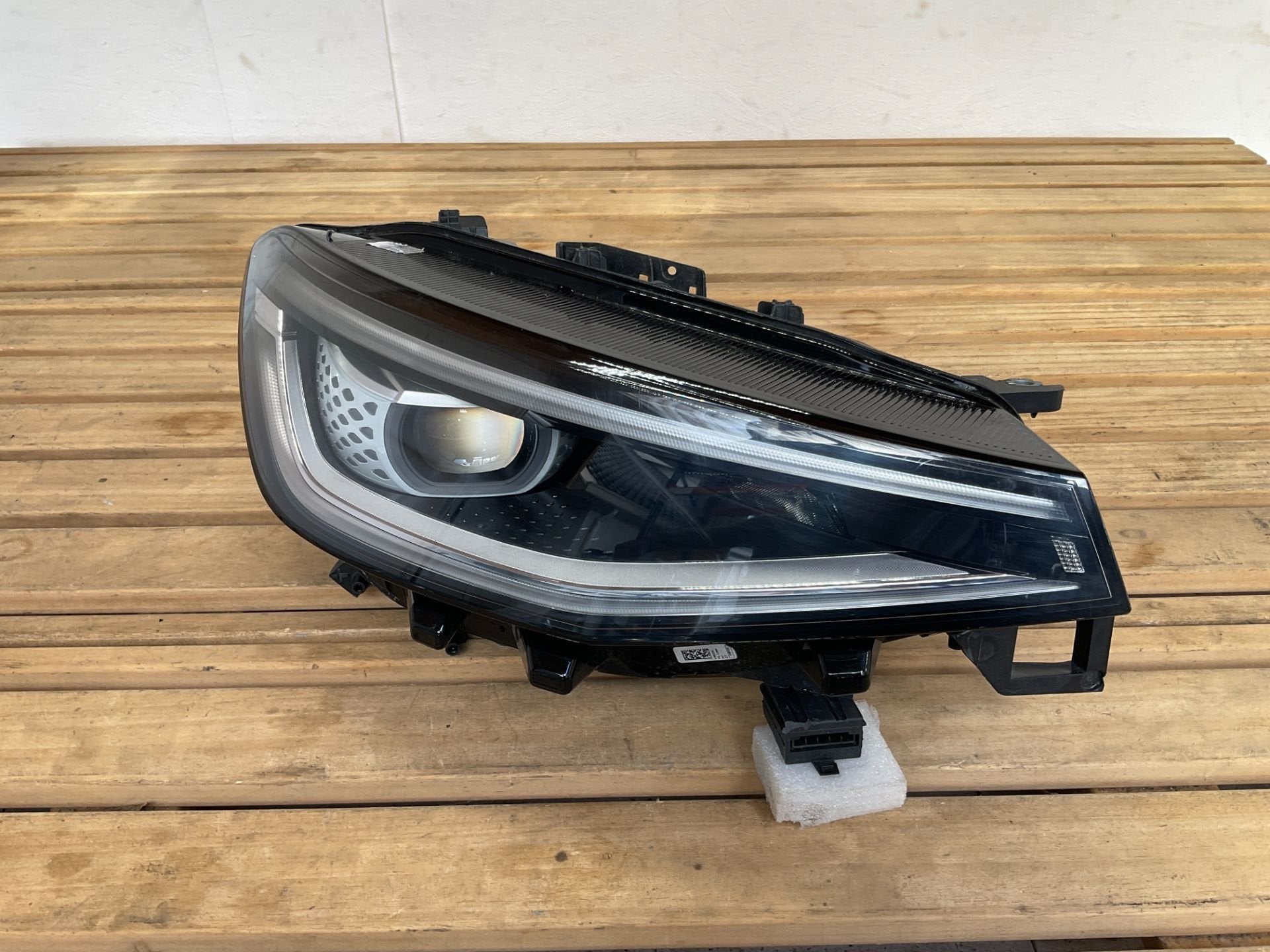 Phare droit Volkswagen Passat B8 2014 2019 3G1941036 b6-557, Volkswagen, Volkswagen AG, Vw@volkswagen.de, Utilisé