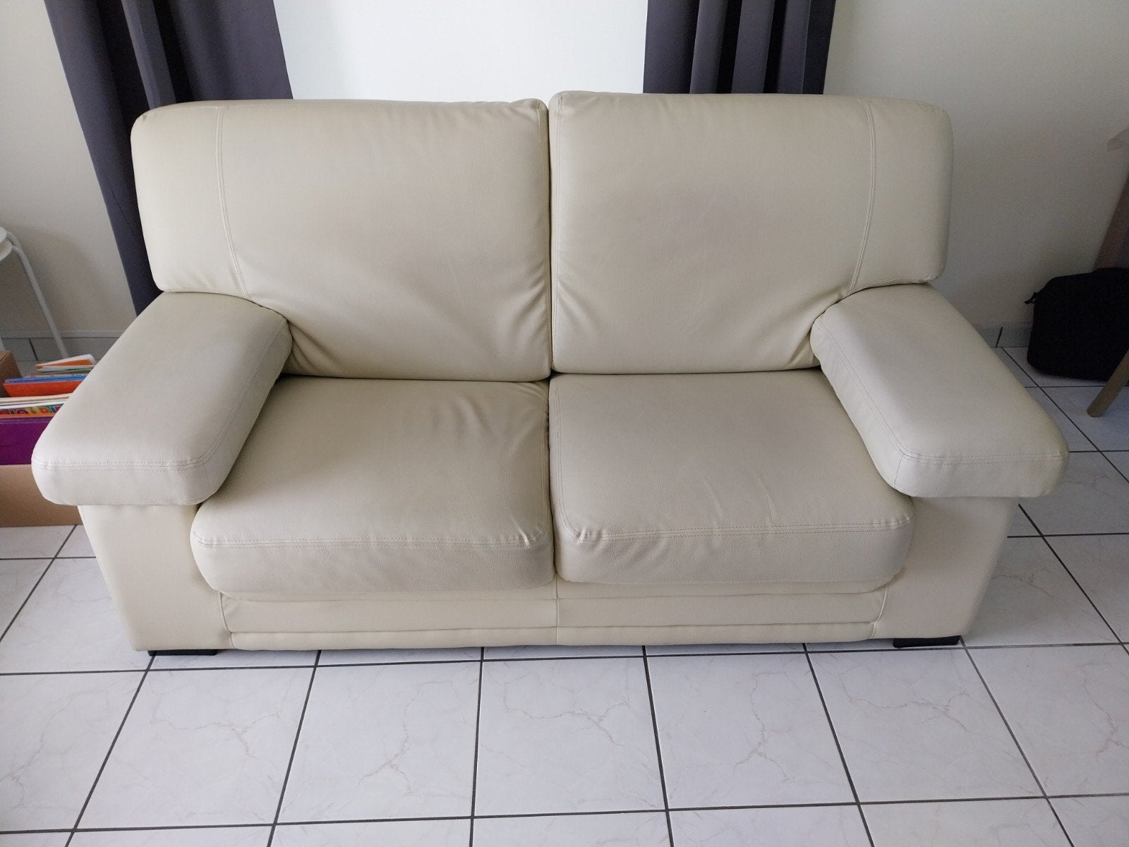 2 zit lederlook, Huis en Inrichting, Ophalen, Gebruikt, Rechte bank