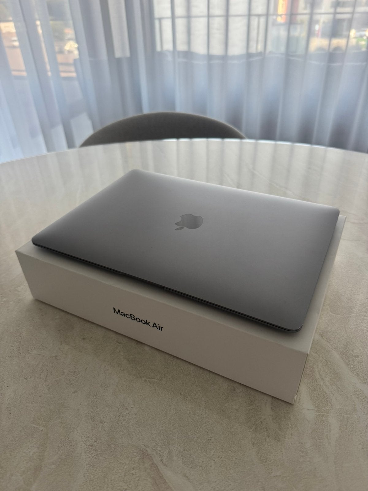 Macbook Air 2020 Intel quadcore i5 processor - perfect, Informatique & Logiciels, Apple Macbooks, 256 GB, Enlèvement ou Envoi