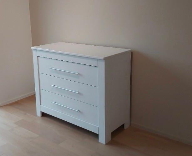Commode Bopita, Ophalen