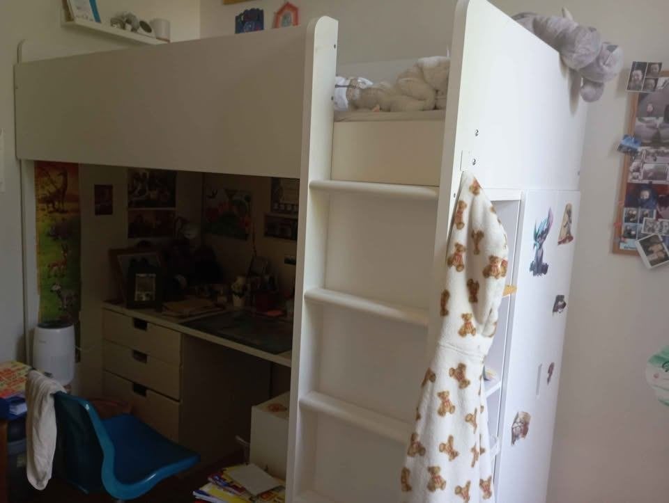 Lit mezzanine IKEA + bureau, étagères et armoire intégrés, 90 cm, Une personne, Enlèvement, Utilisé