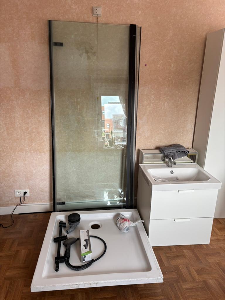 Moderne recente douchehoek 90x90cm, Huis en Inrichting, Badkamer | Complete badkamers, Zo goed als nieuw, Ophalen