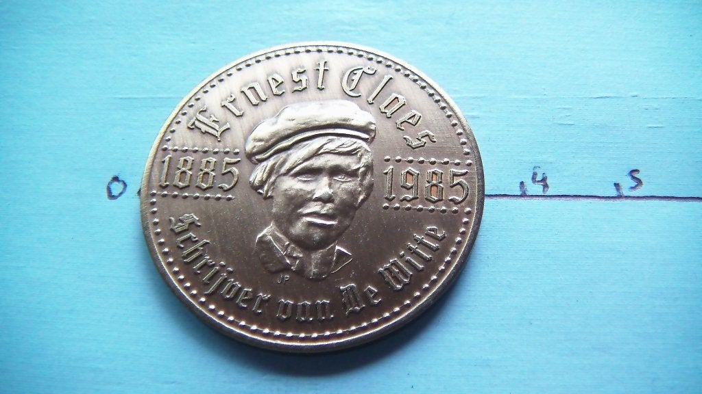 médaille ernest claes 1985, Enlèvement