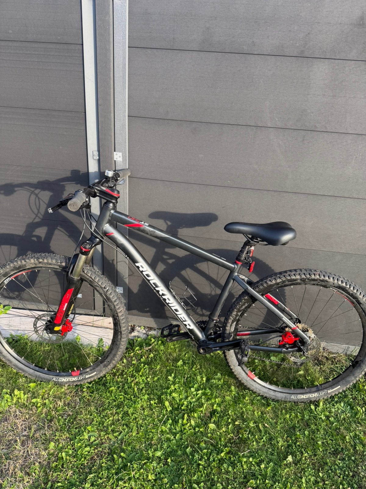ST 540, Fietsen en Brommers, Ophalen, Zo goed als nieuw