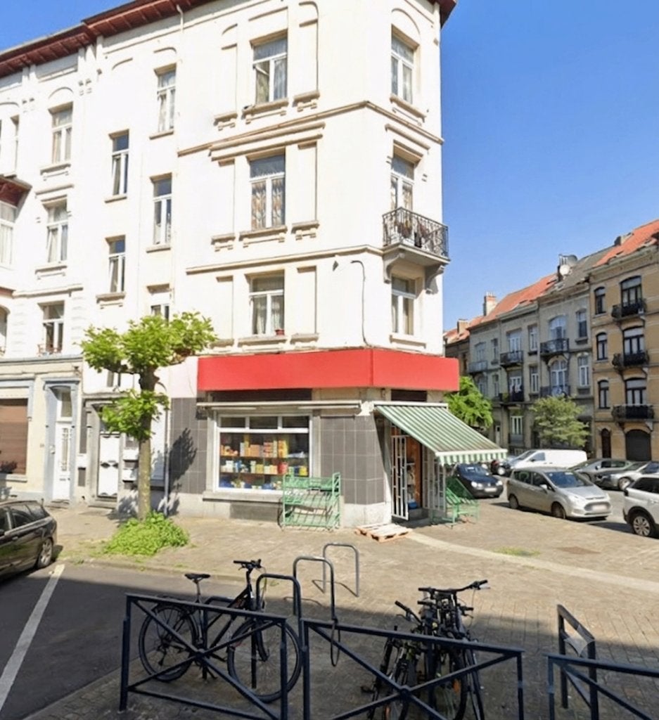 Commerce à vendre - Schaerbeek, Immo, Maisons à vendre, Bruxelles, Jusqu'à 200 m², Rez-de-chaussée