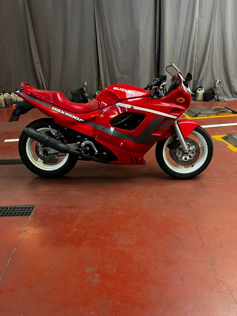 Suzuki project, Motoren, Motoren | Suzuki, Particulier