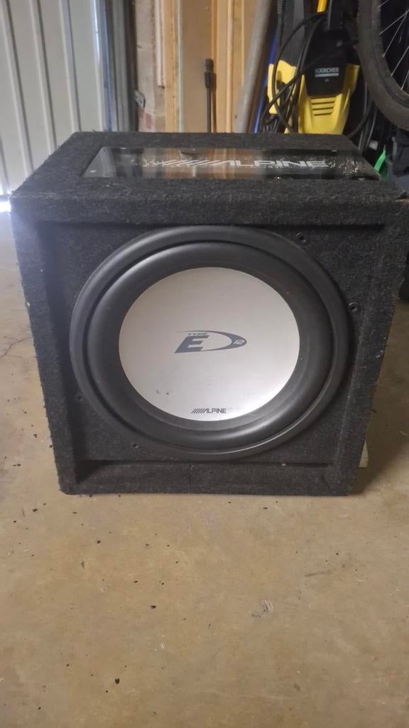 Alpine caisson sub ampli, Enlèvement, Utilisé