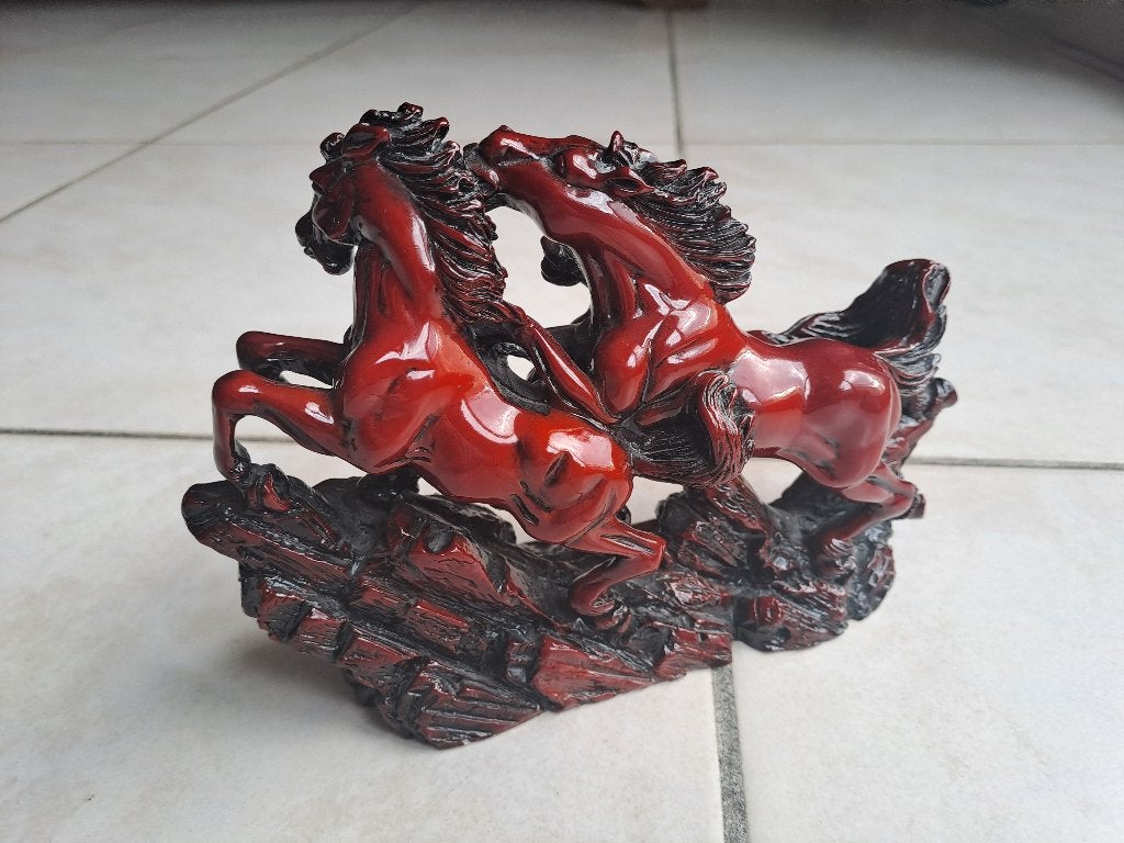 Beeldje in kunststof, Ophalen of Verzenden, Zo goed als nieuw, Dier