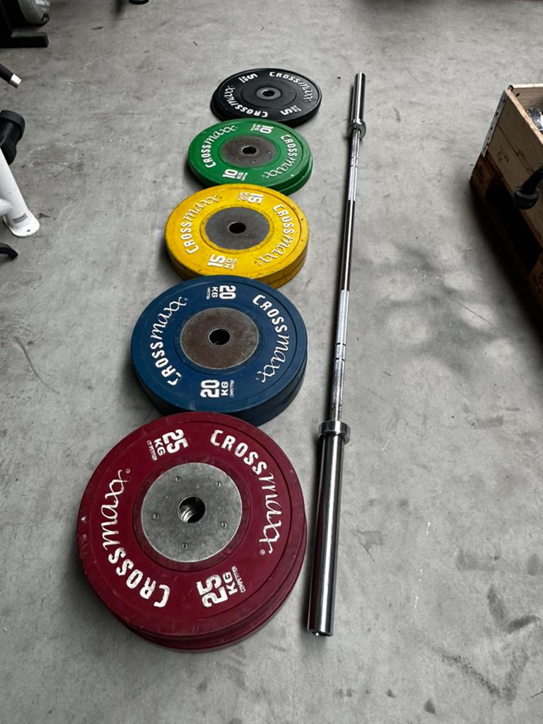 150kg Crossmaxx Competie Bumperplates + Olympische Barbell, Ophalen, Gebruikt, Halterschijven