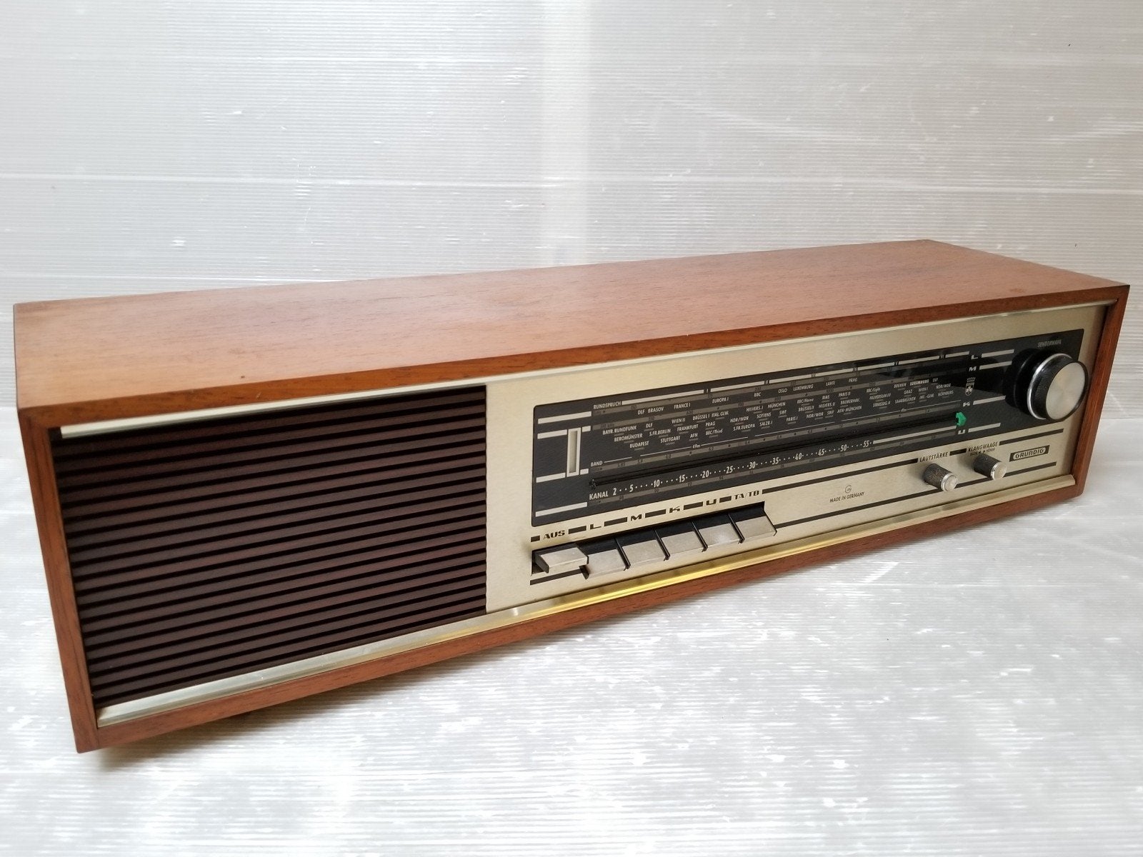 Grootvader radio Prima staat origineel
Werkt perfect
Luister, Ophalen, Zo goed als nieuw, Radio