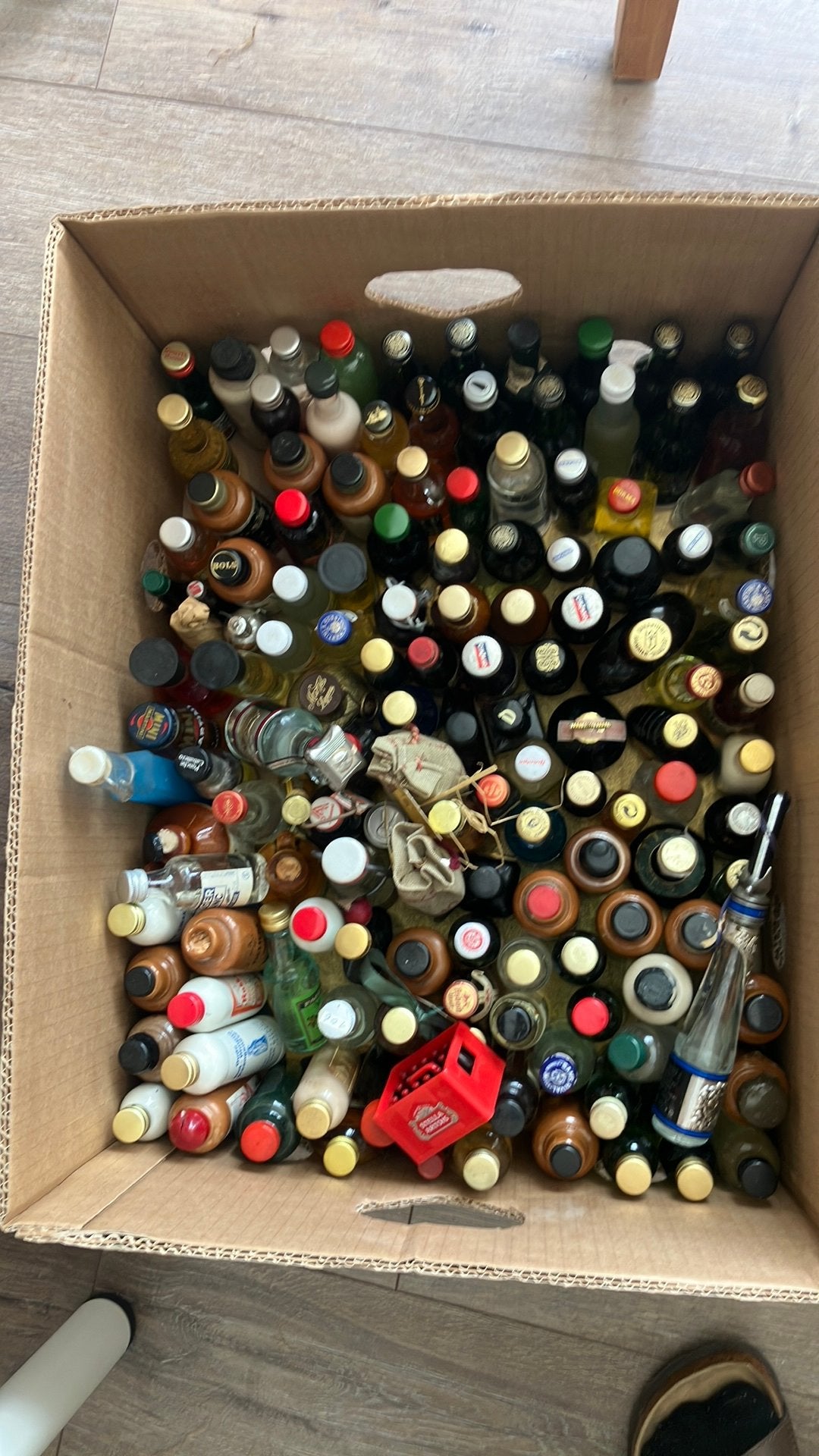 Miniatuur drankjes, Ophalen