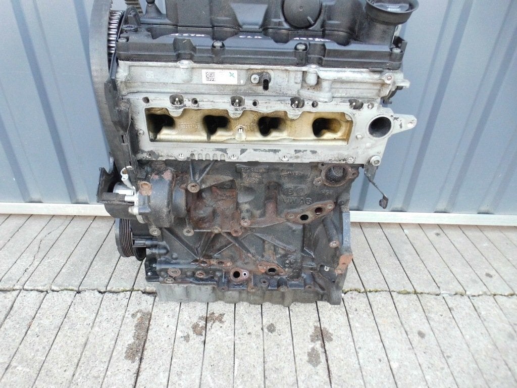 Moteur CLHA Nu GOLF OCTAVIA SKODA AUDI A3 SEAT VW LEON, Autos : Pièces & Accessoires, Envoi, Utilisé, Skoda