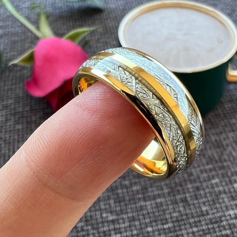 Trouwringen wolfraam 18 kt goud verguld Lilly diverse maten, Handtassen en Accessoires, Ringen, Overige materialen, Verzenden