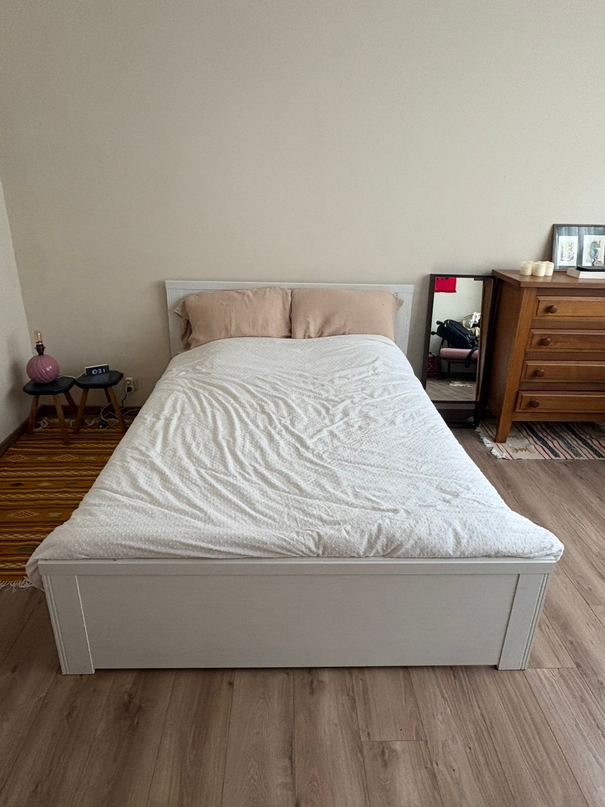 Lit blanc 140x200, Queen size, Enlèvement, 200 cm, Modern