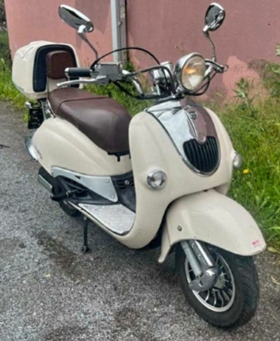 Neco Borsalino 125cc.3000 km ! Très bon état !, 125 cm³, Neco, Comme neuf, Essence