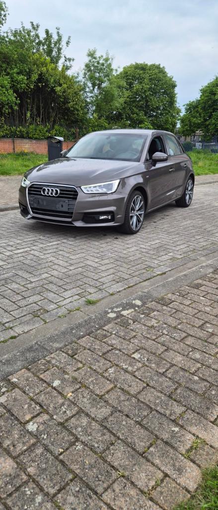 AUDI A1 SLINE, Auto's, Audi, A1, Euro 6, Leder, Bluetooth