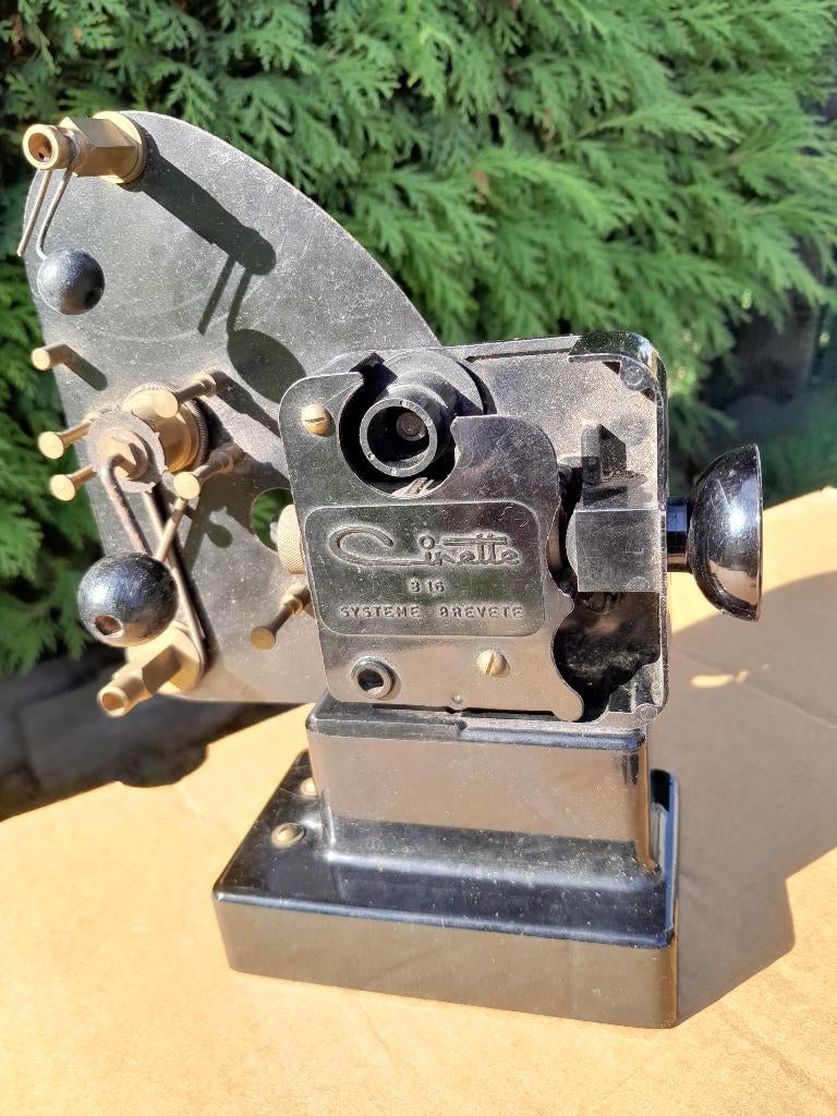 Projecteur CINETTE, Enlèvement, 1940 à 1960, Projecteur