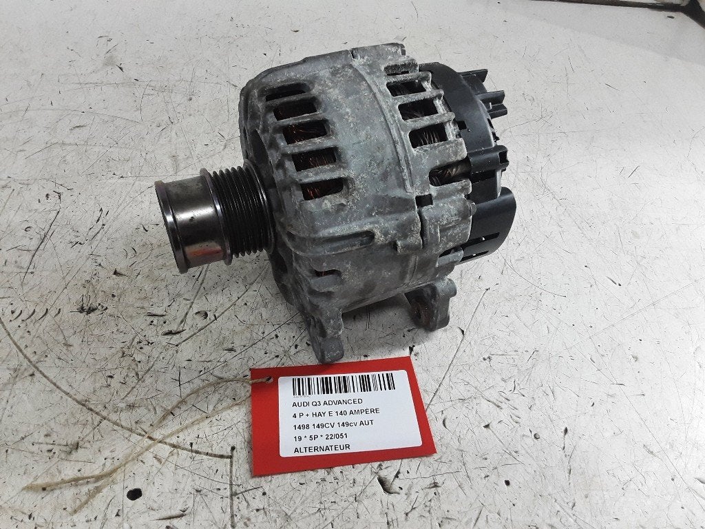 ALTERNATEUR Audi Q3 (F3B) (01-2018/06-2021) (04C903021A), Mevr. I. Hauben, Audi, Utilisé, Rue de l'Espoir 34 34
4030  GRIVEGNÉE, BE