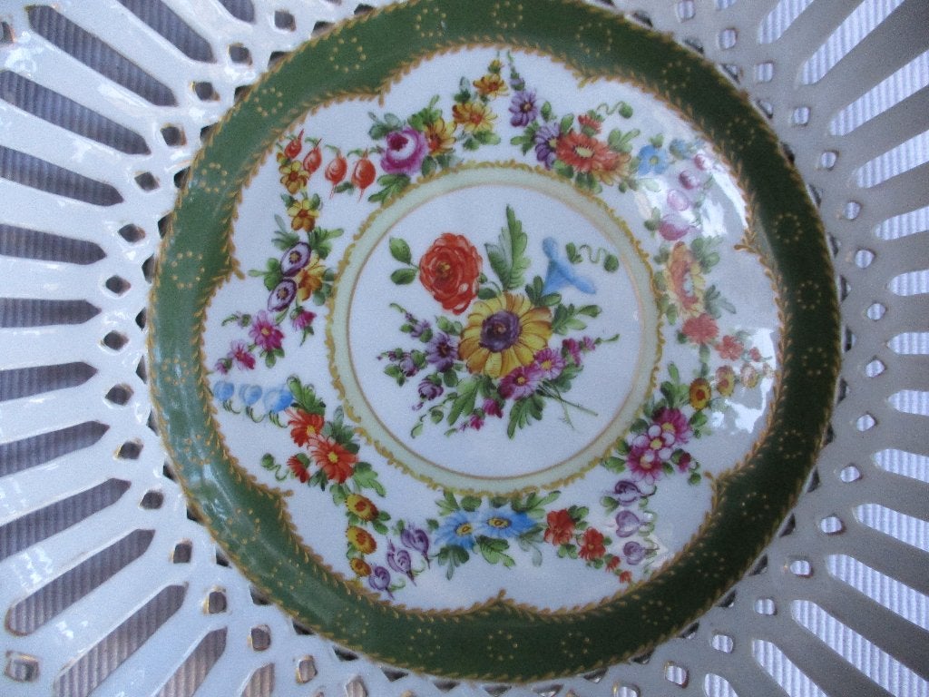 Merveilleuse Corbeille à fruits, porcelaine Moreau Frères, Antiquités & Art, Enlèvement ou Envoi
