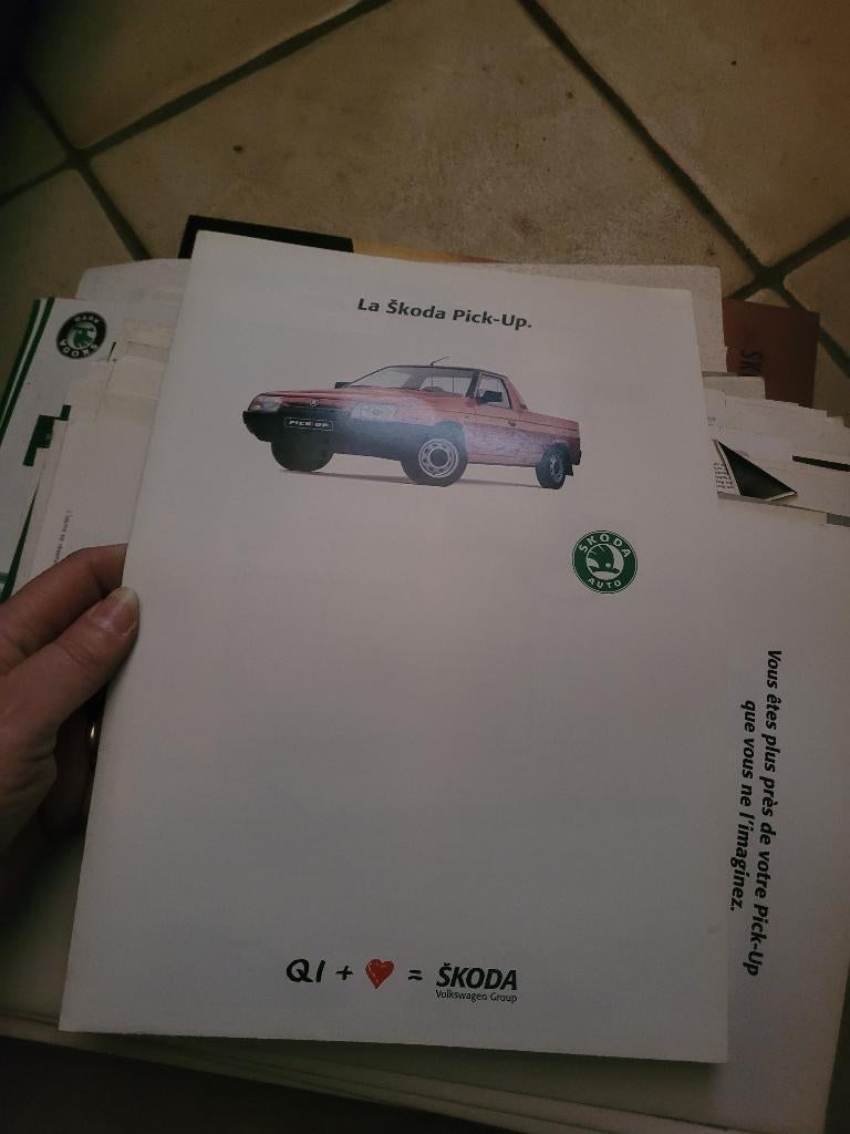 Catalogue Officiel Škoda Pick-Up (Ancienne Concession), Ophalen, Zo goed als nieuw
