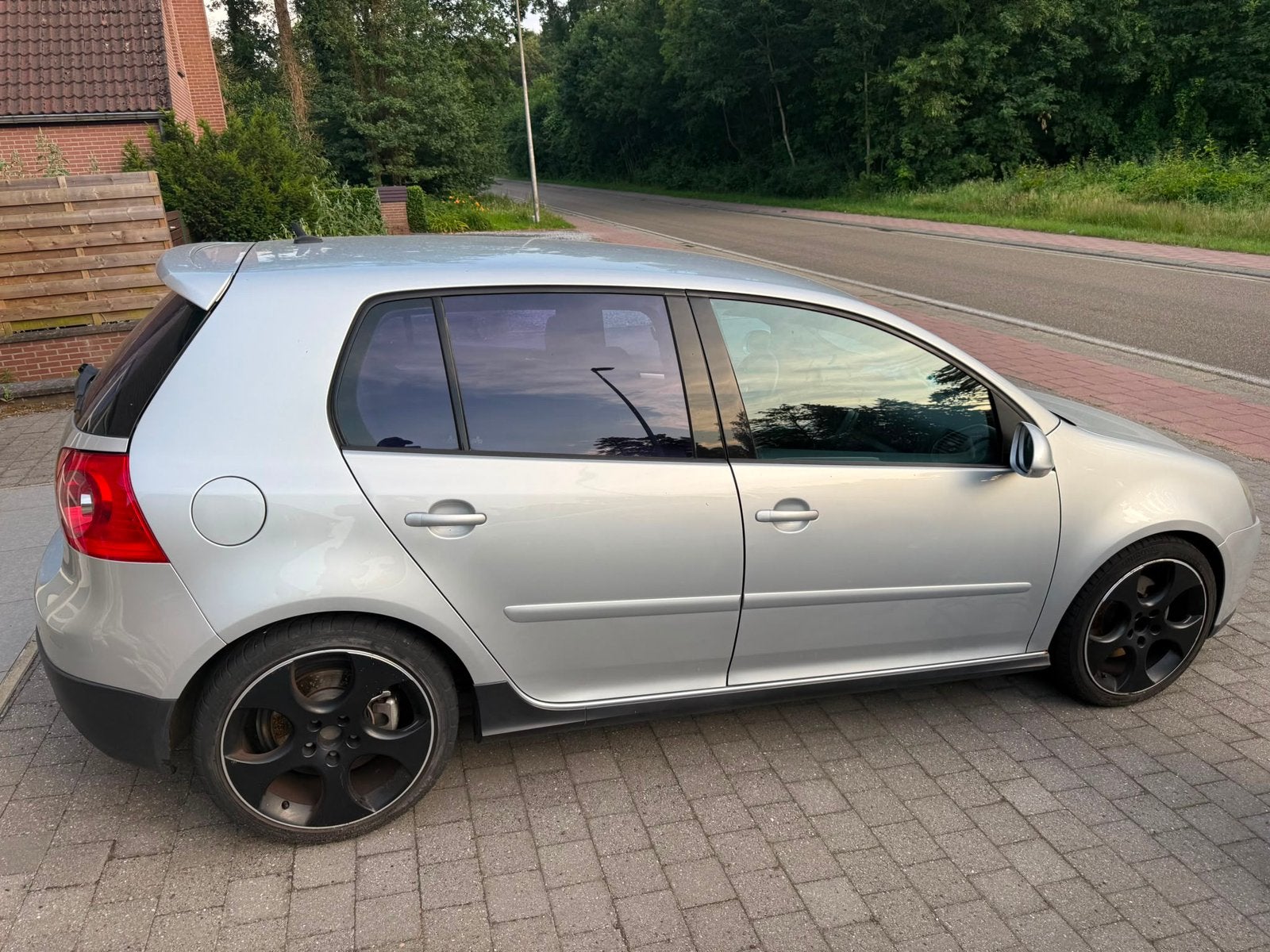 Golf 5 GTI, Autos, Volkswagen, Particulier, Golf, Vitres électriques, Essence, 5 portes, Argent ou Gris, Noir, Enlèvement