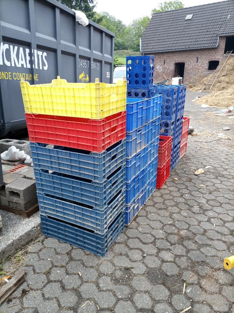 plastic kratten, Ophalen, Gebruikt, Krat