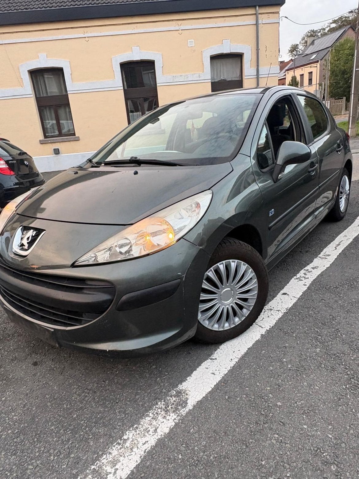 Peugeot 207 essence, Rouge, Achat, Particulier, Essence