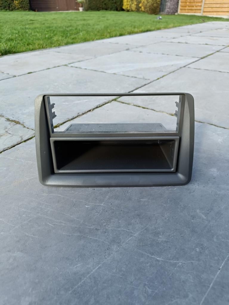 Fiat panda radio bracket, Dieren en Toebehoren, Ophalen