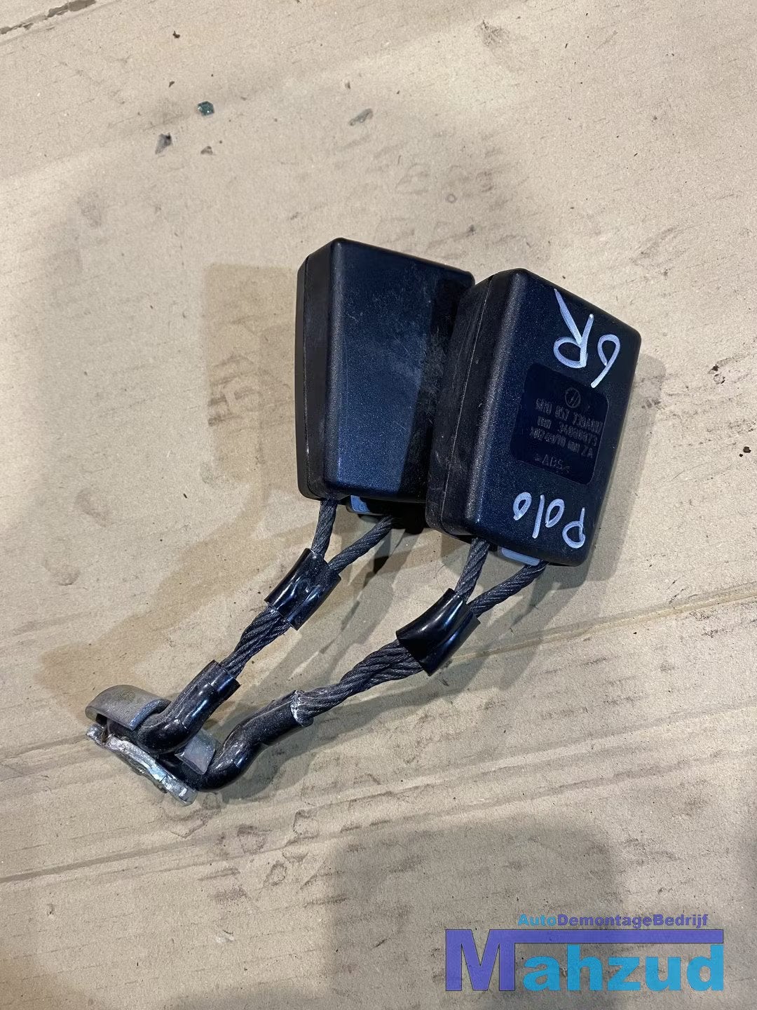 VW POLO 6R Achterbank gordel spanner klikker, Auto-onderdelen, Gebruikt, Volkswagen, Volkswagen AG, Vw@volkswagen.de