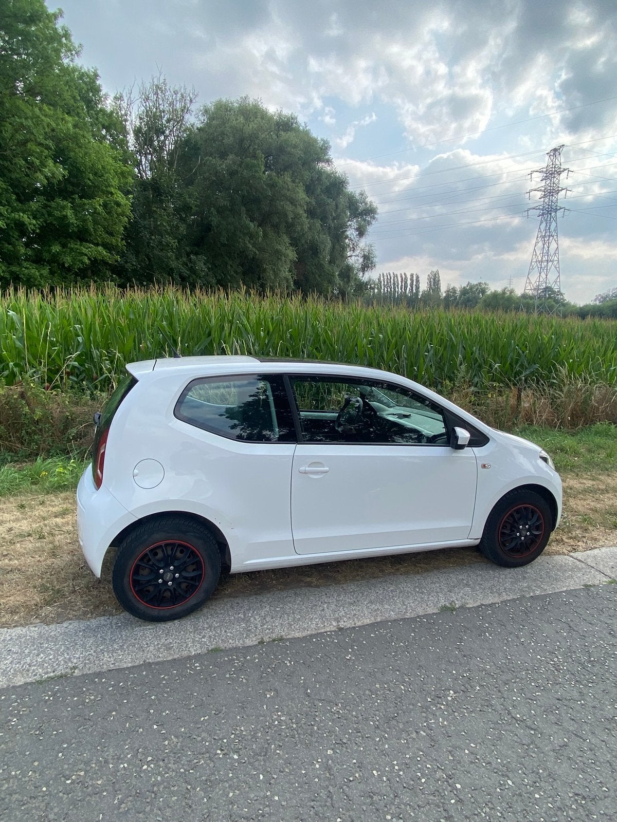 Volkswagen Up! 1.0i Très bon état!, Autos, Achat, Up!, Boîte manuelle, Noir