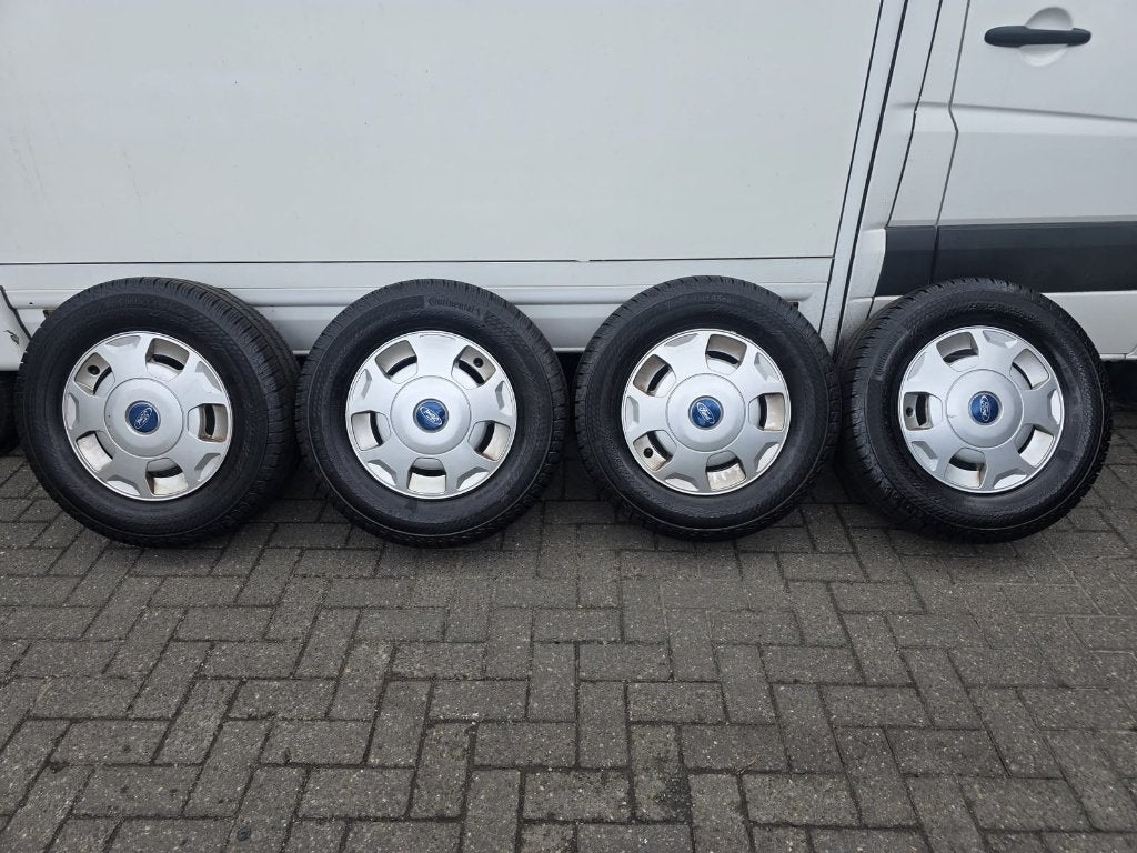 4 seizoenen banden met stalen velgen & wieldeksels, Ophalen, 16 inch, Banden en Velgen, All Season