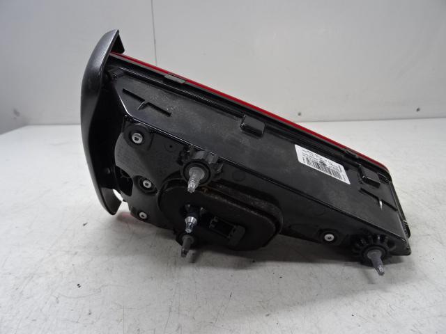 ACHTERLICHT RECHTS ACHTERKLEP Audi A4 (B9) (8W5945094C), Auto-onderdelen, Gebruikt, Audi