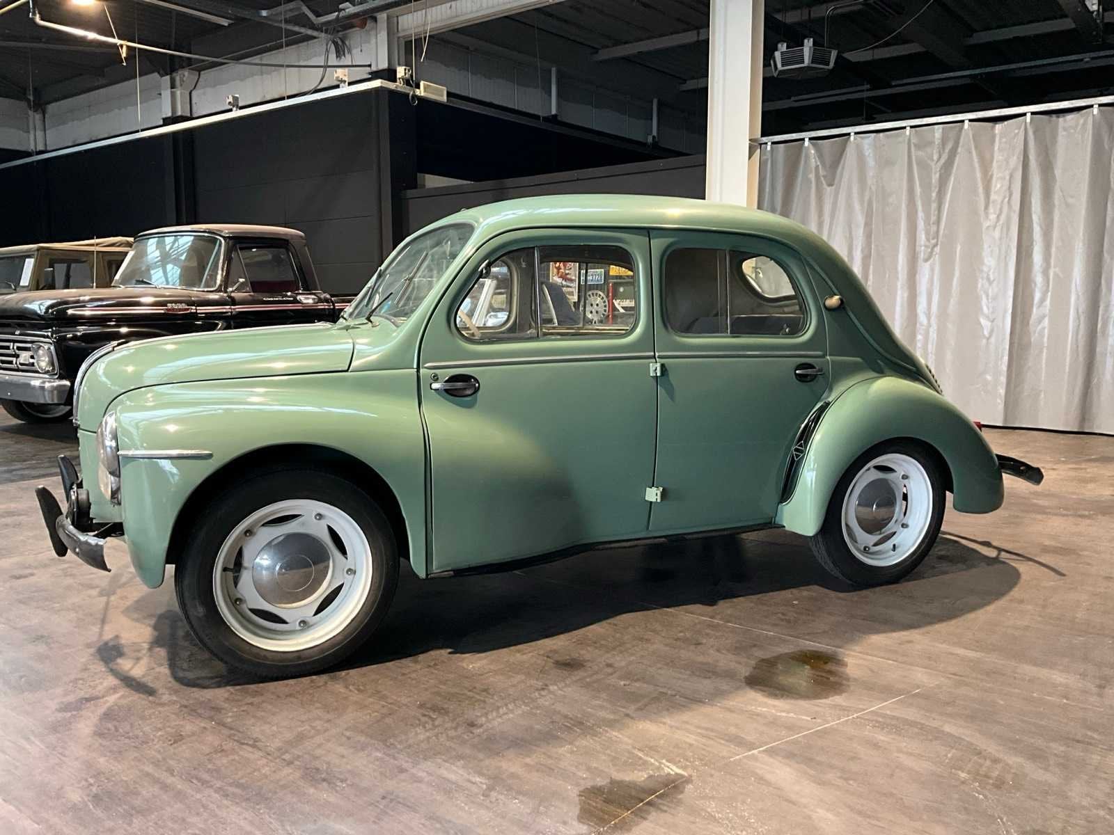1957 : Renault 4CV, Achat, Entreprise, Renault, Autre carrosserie
