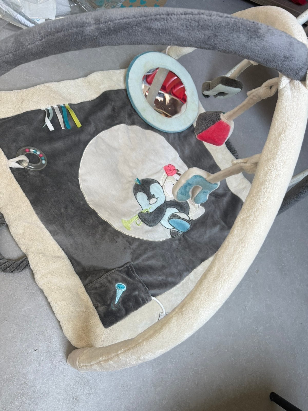 Noukies thema louis & scott, Kinderen en Baby's, Ophalen, Zo goed als nieuw