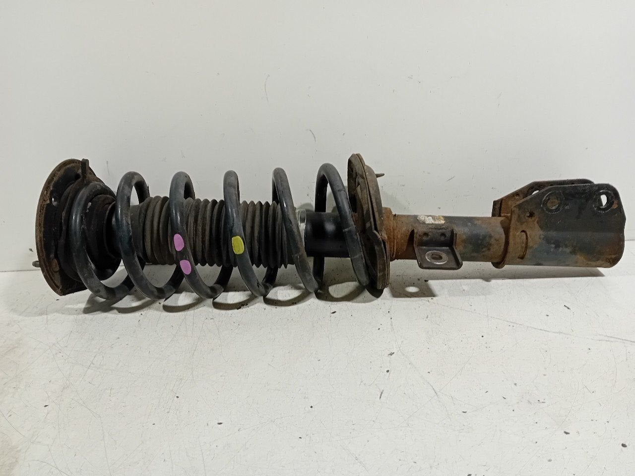 Veerpoot rechts voor Opel Antara, Onderdelen@venauto.nl, Van der Ven Autorecycling B.V., Ettenseweg 76, 4706 PB Roosendaal, The Netherlands