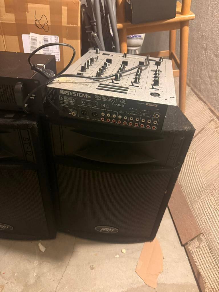 DJ set: Peavey Speakers + Fame Versterker + JB Systems Mixer, Ophalen, Gebruikt, 100 watt of meer