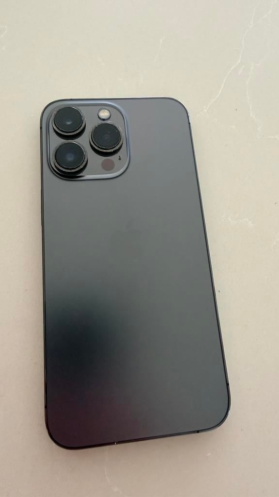 iPhone 13 Pro 256 Go Midnight — Comme neuf, Télécoms, Téléphonie mobile | Apple iPhone, 256 GB, Enlèvement ou Envoi, Comme neuf