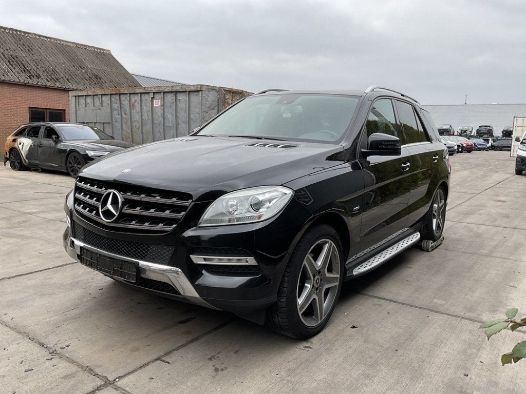 SPATBORD LINKS VOOR Mercedes-Benz ML III (166), Gebruikt, Mercedes-Benz, Voor, Spatbord