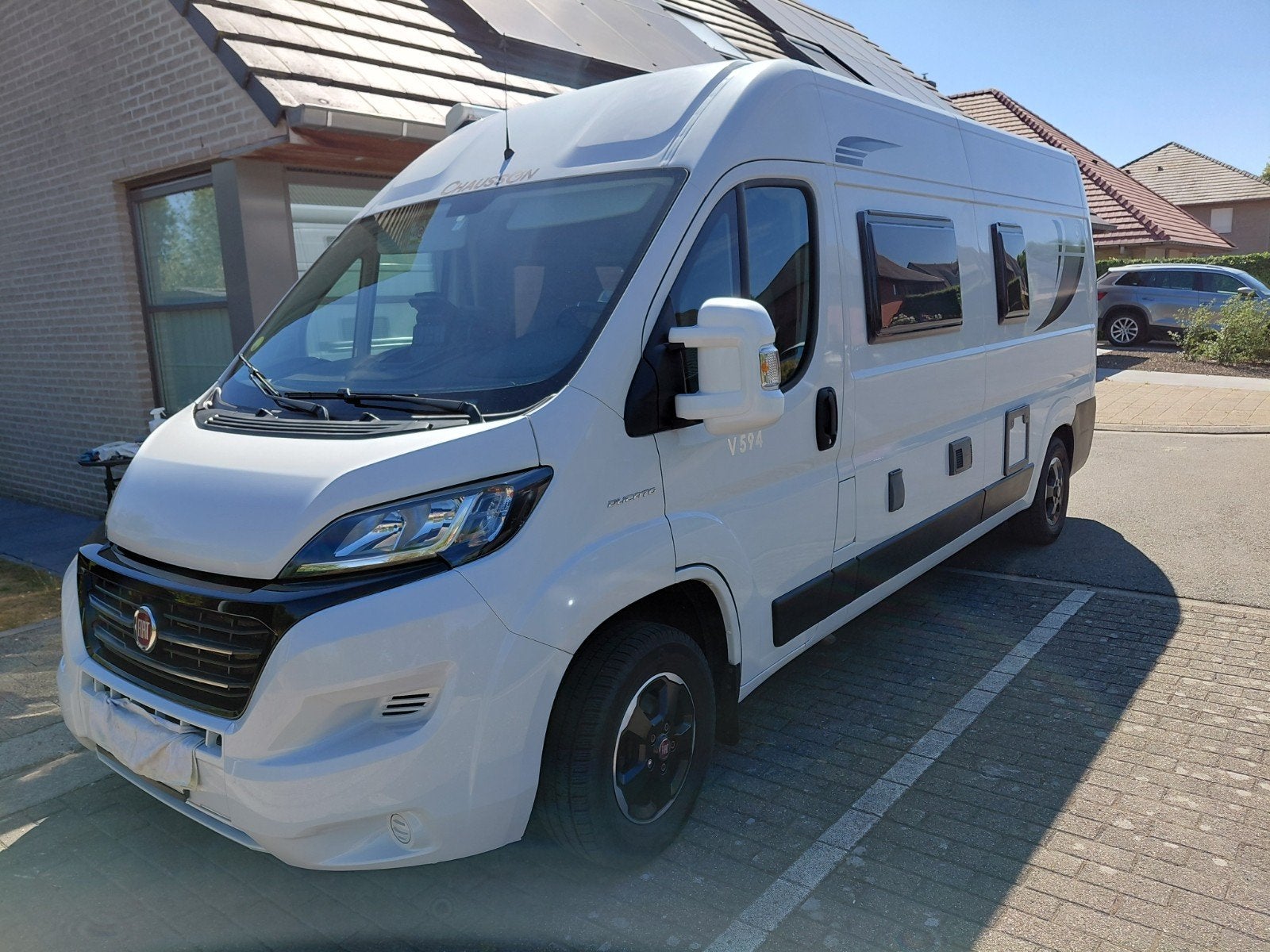 Fiat Ducato chausson v594 automaat, Automaat, Buscamper of Camperbus, Ringverwarming, Fiat