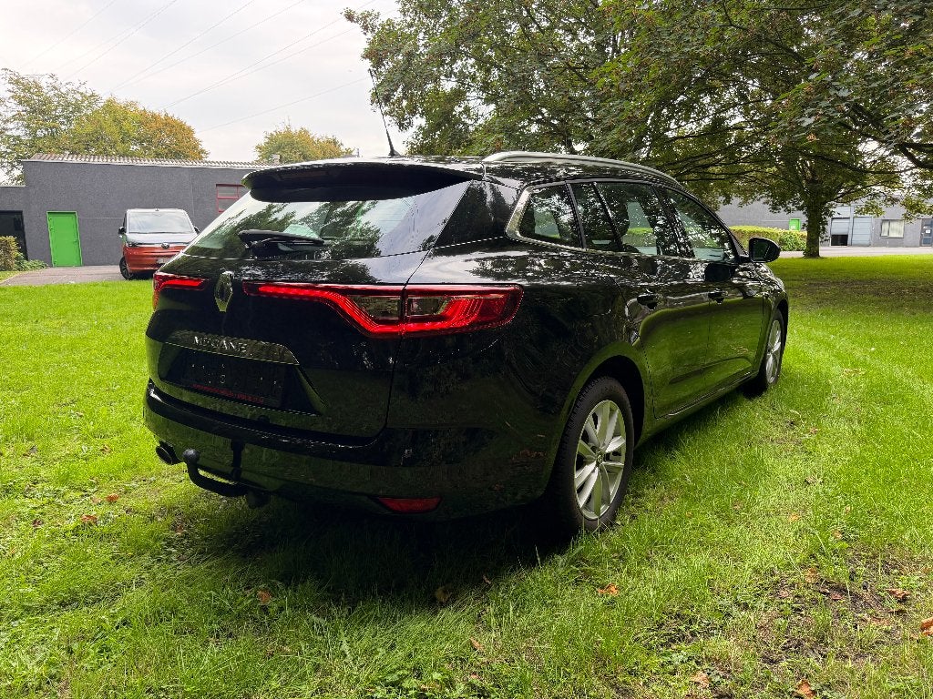 RENAULT MEGANE 1.3 TCE ESSENCE - AUTOMATIQUE - 92.000 KM -, Autos, 1332 cm³, Achat, Euro 6, Entreprise