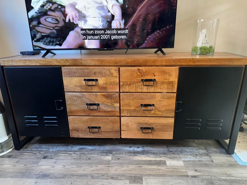 Dressoir, Ophalen, Zo goed als nieuw