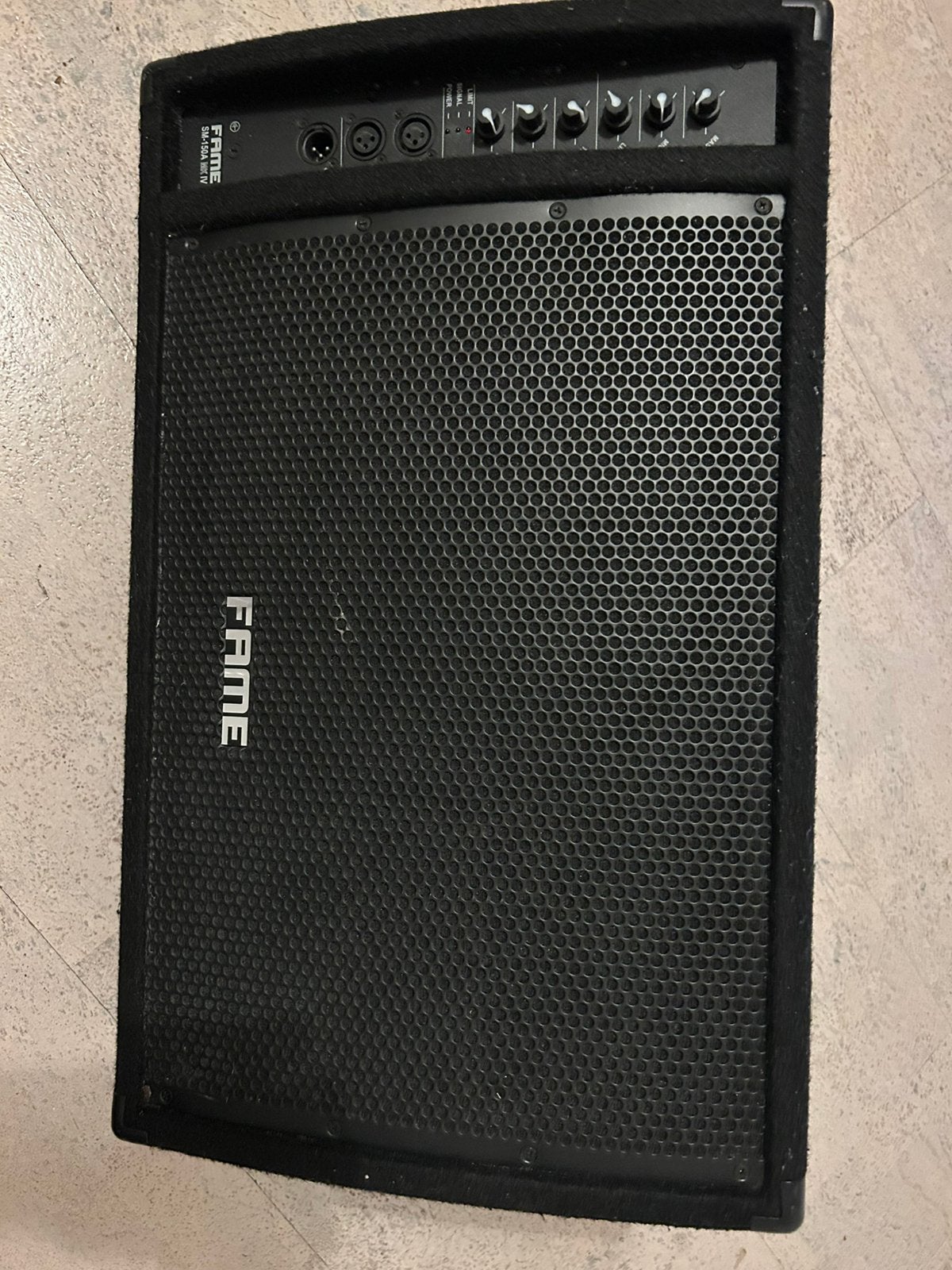 Fame actieve speaker SM - 150A MK4, TV, Hi-fi & Vidéo, Enceintes, Enlèvement, Utilisé