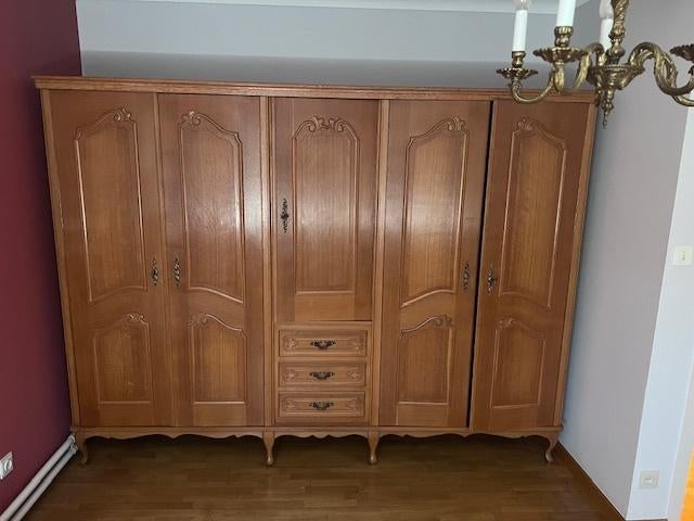 Kleerkast, Ophalen