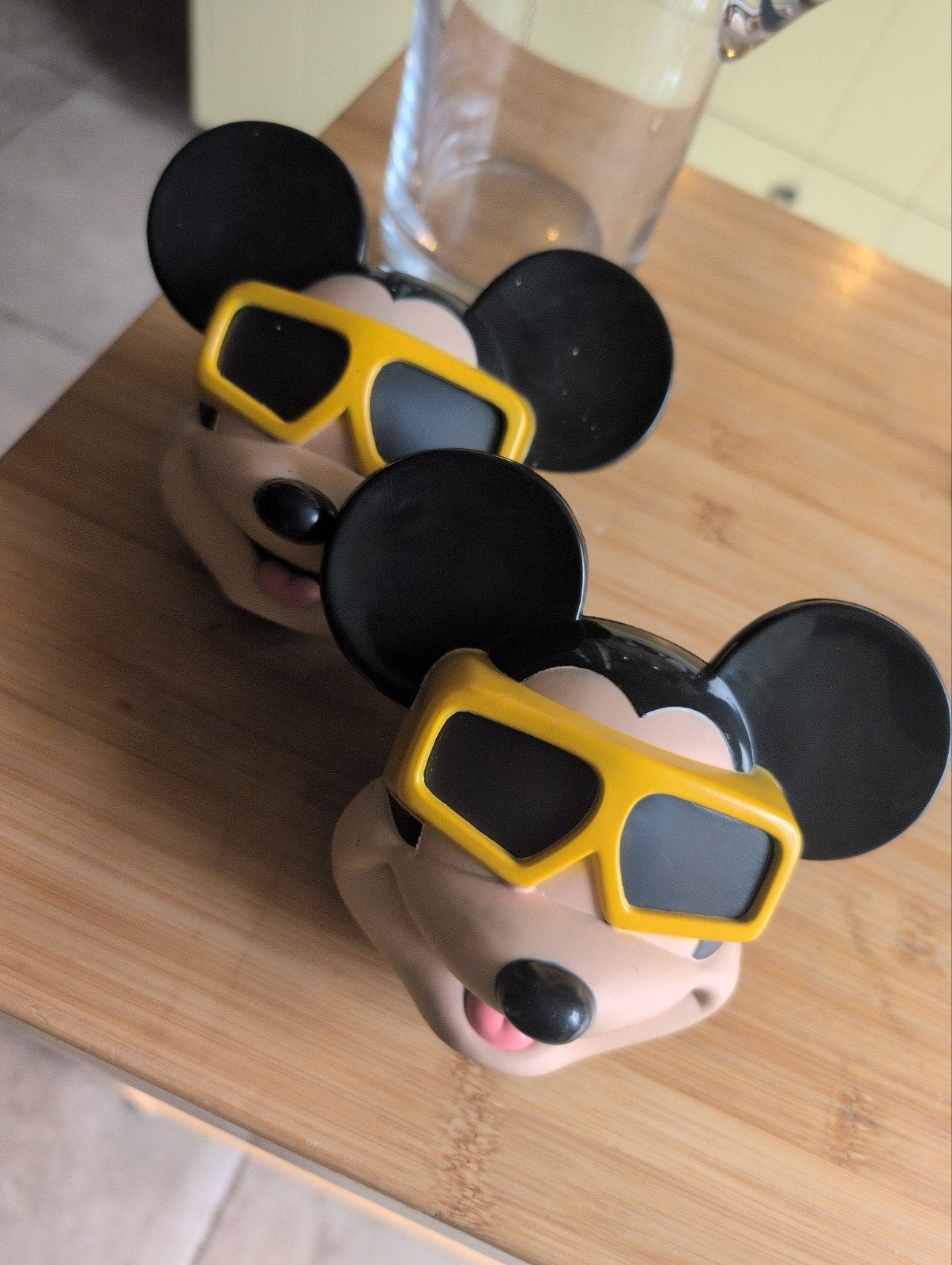 2 vintage Mickey Mouse 3D-kijkers – Disneyland Paris – McDon, Verzamelen, Ophalen of Verzenden, Mickey Mouse, Gebruikt