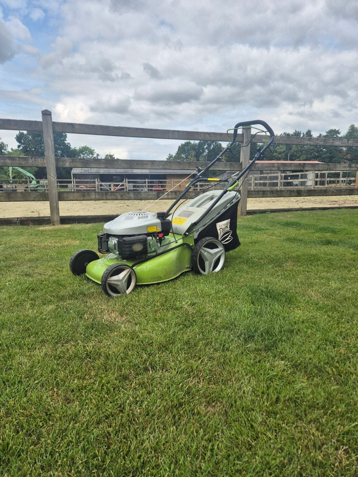 grasmaaier zelftrekker 2023, Tuin en Terras, Grasmaaiers, Ophalen, Cirkelmaaier, Opvangbak, Nieuw